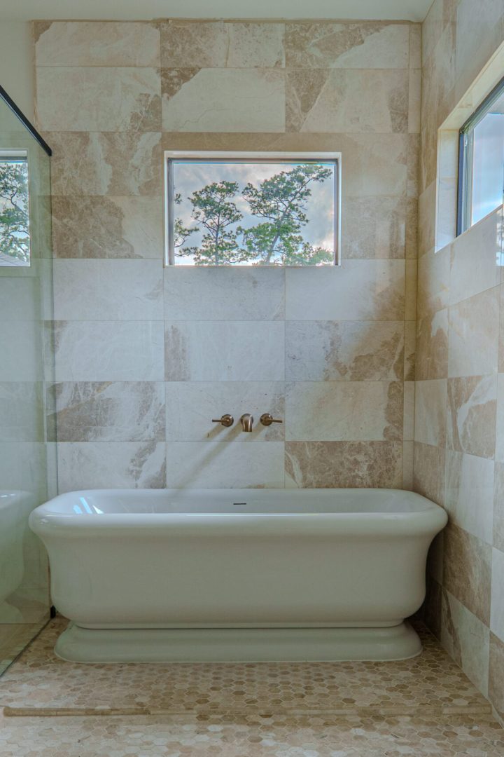 1032 W 41st-29